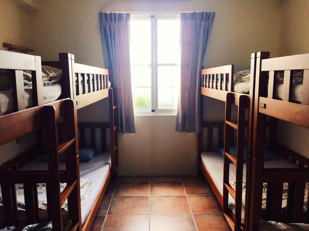 Backpacker 41 Hostel - Гаосюн Экстерьер фото